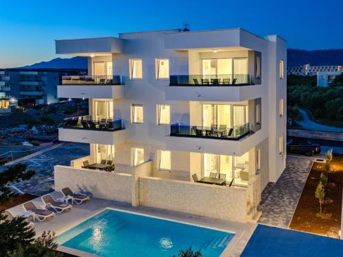 Villa Marimela luxury apartments