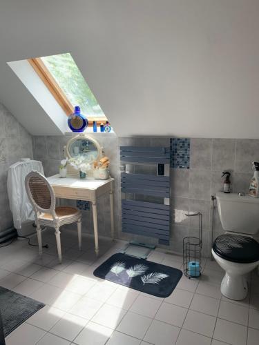 Etage maison, accès indépendant