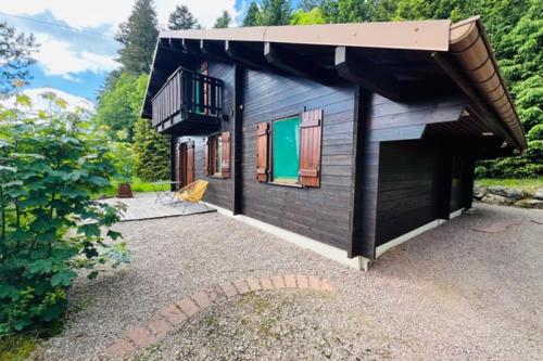 Little Paradise hidden from view