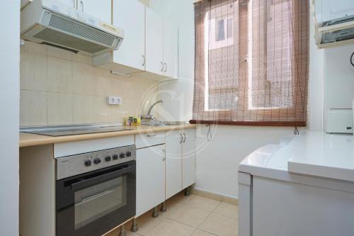 Gracia Studio - Bright Budget Stay Near Passeig de Gràcia