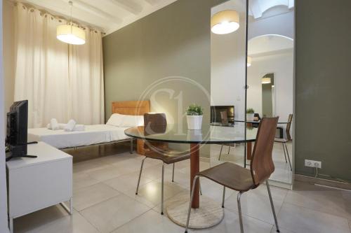 Gracia Studio - Bright Budget Stay Near Passeig de Gràcia
