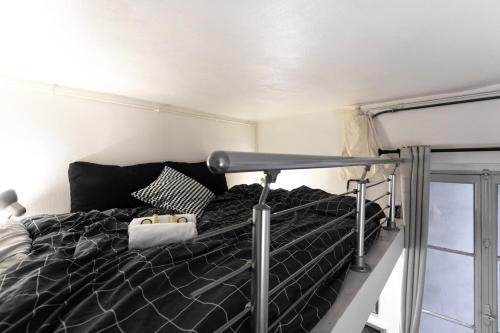 Photo de la galerie de l'établissement GuestReady - Cosy studio mezzanine in Paris, à Paris