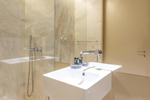 Koupelna v ubytování GuestReady - Time Out 106