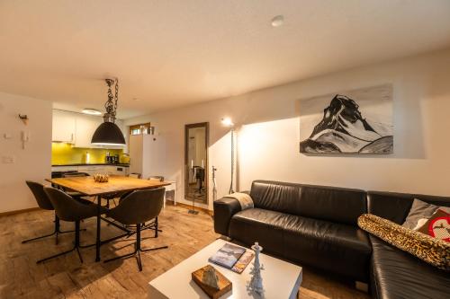 Beautiful Amara Apt. 2 person.