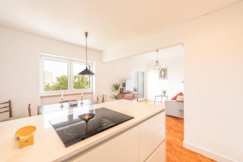GuestReady - Spacious Flat in the heart of Lisbon