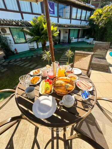 Jídlo v penzionu nebo okolí