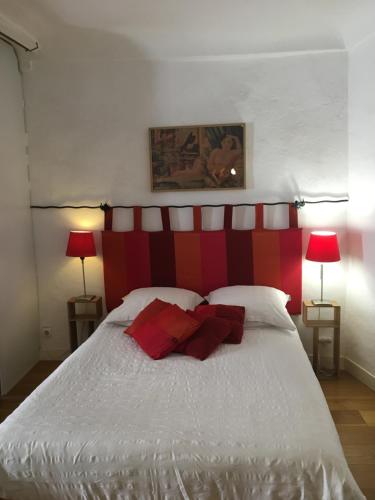 Postel nebo postele na pokoji v ubytování Triplex entre ciel et mer