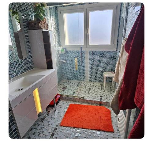 Photo de la galerie de l'établissement Grand appartement près de Paris et Stade de France , Métro 12 et 7, à Aubervilliers