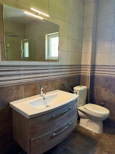 Un baño de Vila CarpeDiem