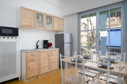 Rea Suites - Acropolis