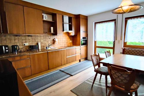 Gallery image of Monteursunterkunft Straßlach- Fitters' accommodation with shared Kitchen & Garden in Straßlach-Dingharting