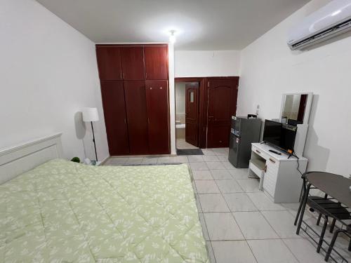 Lavish & Cozy Private Studio Room