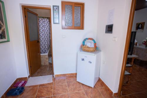 Ένα μπάνιο στο Guesthouse near Llogara National Park