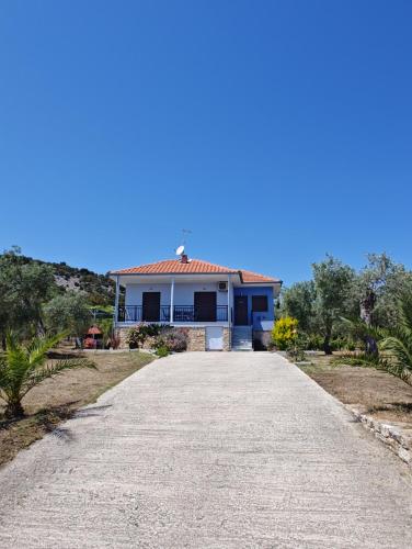 Gallery image of Lonely House in Astris