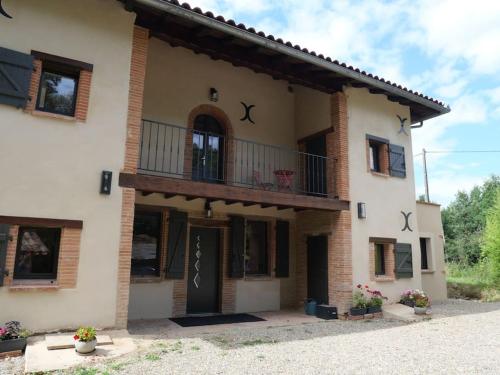LAMIELLE grande maison restaurée aux portes du Quercy