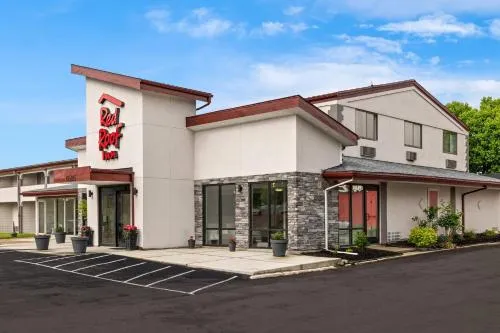 Red Roof Inn Niagara Falls in Amherst
