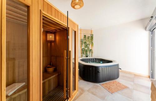 Gambar di galeri bagi Sauna et Spa, Gîte le Carrousel di Piolenc
