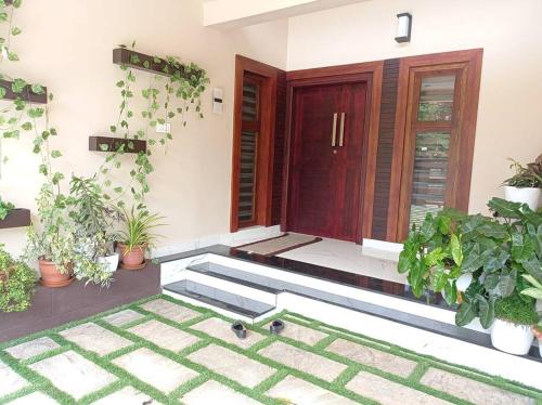 Jardín al aire libre en Chakkaly villa
