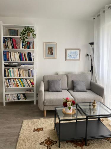 Studio Angela proche Tour Eiffel