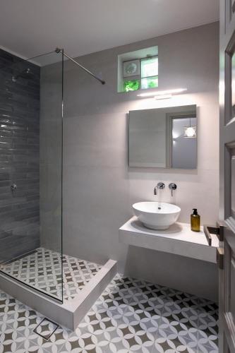 ISTIO apartments