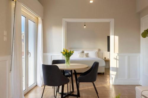 Meliti Apartment in Plaka
