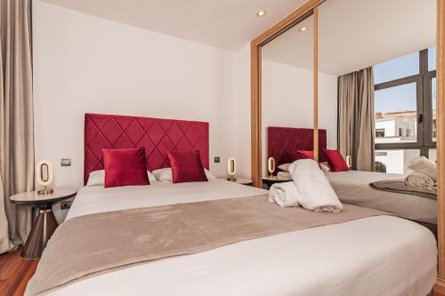 Luxury apartments in Barrio Palacio photo 45