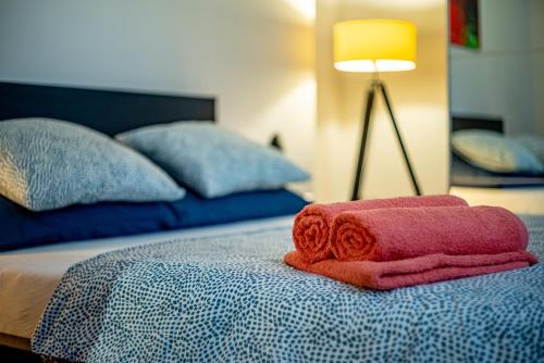 Apartments Częstochowa - Słoneczna Kamienica - Prywatny Parking free!