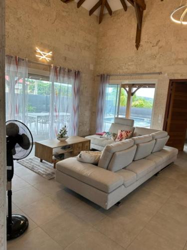 Villa Choisy tesisinde bir oturma alanı
