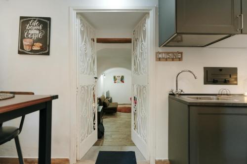 La casa di Romeo al Vomero