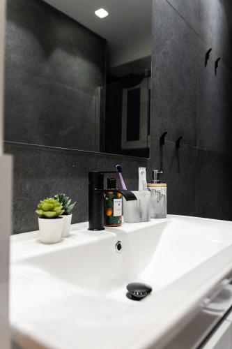 Sympatico Glyfada Downtown