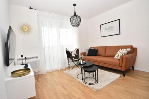 Urban loft with garage place