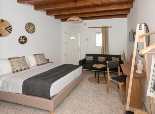 Katil atau katil-katil dalam bilik di Kanelis Studios & Suites