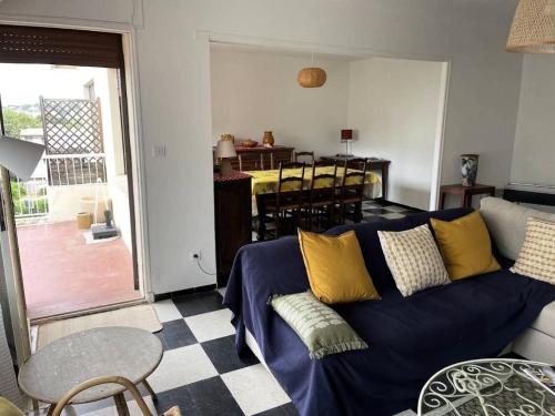 Photo de la galerie de l'établissement Résidence Marjolaine - Bel appartement 3 pièces dans résidence proche de la mer MAE-1481, à Six-Fours-les-Plages