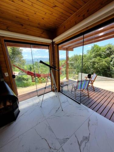 Landskap semula jadi dekat dengan chalet
