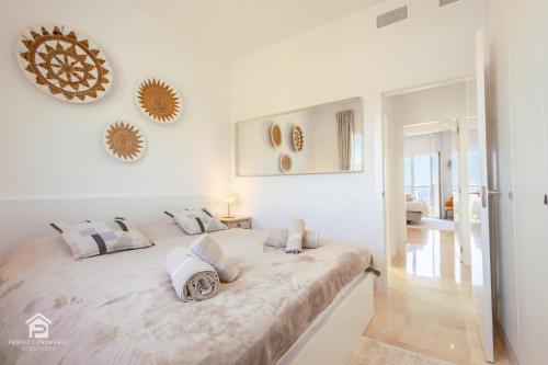 Paraiso TOP - best sea-views, 3 bedrooms, 7 pools