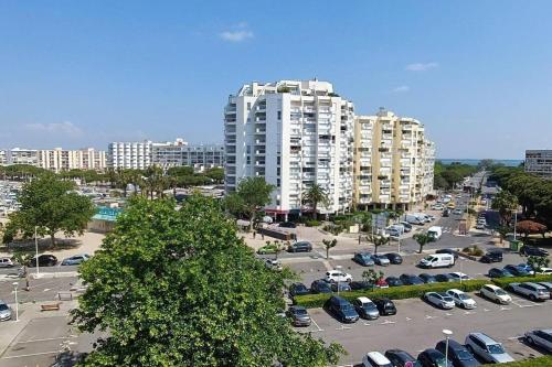 Ambiance zen, vue panoramique sur le port