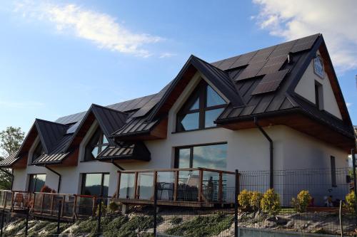 Το κτήριο όπου στεγάζεται  η παραθεριστική κατοικία