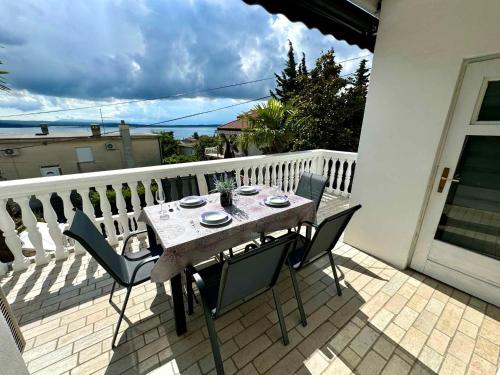 Apartment in Crikvenica 50805