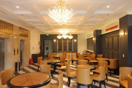 Гостиная зона в Khách sạn Solis Hotel