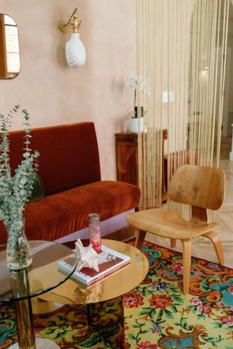 Hotel Novacancy Image