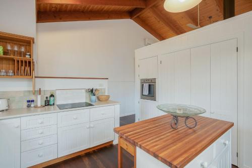 Una cocina o zona de cocina en 129 Murrah