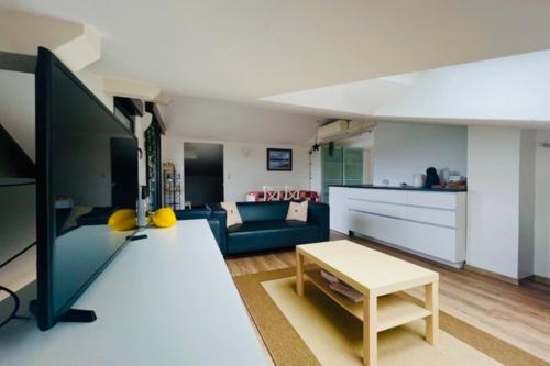 Photo de la galerie de l'établissement Beautiful apartment overlooking Lake Gerardmer !, à Gérardmer