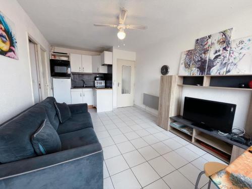 Coquet T2 Cabine à 50m de la Plage avec Parking Privé - 4 Pers - Tout Équipé - Proche Commerces - FR-1-795-21