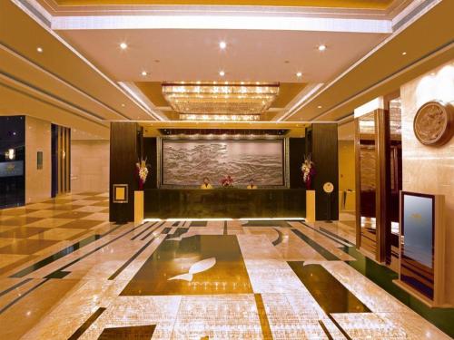 Gallery image of Emperor Hotel in Macau