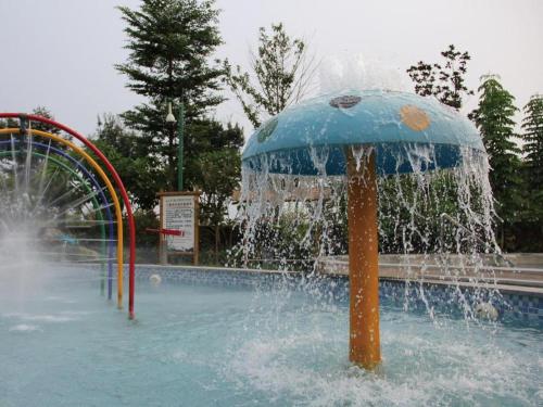 Bazén v ubytování Xiamen SIG Resort nebo v jeho okolí