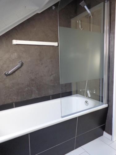 Un baño de Exclusive Apartment - Rees