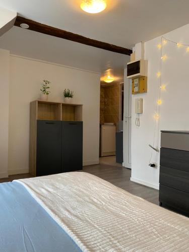 Photo de la galerie de l'établissement Appartement hyper centre, à Saint-Pierre-sur-Dives