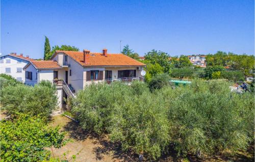 One-Bedroom Apartment In Medulin
