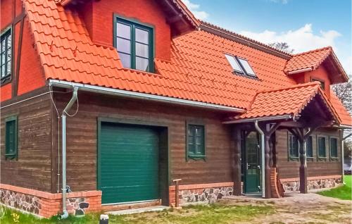 Beach Front Apartment In Gizycko With Wifi