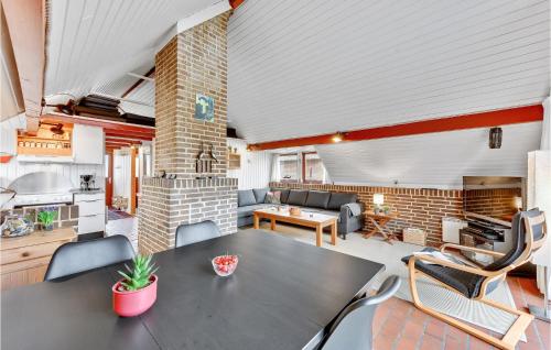 Posezení v ubytování Holiday Home Hvide Sande 29